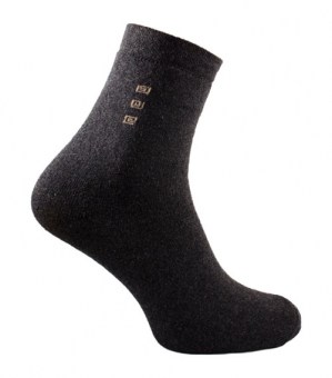 man-mahra-grey